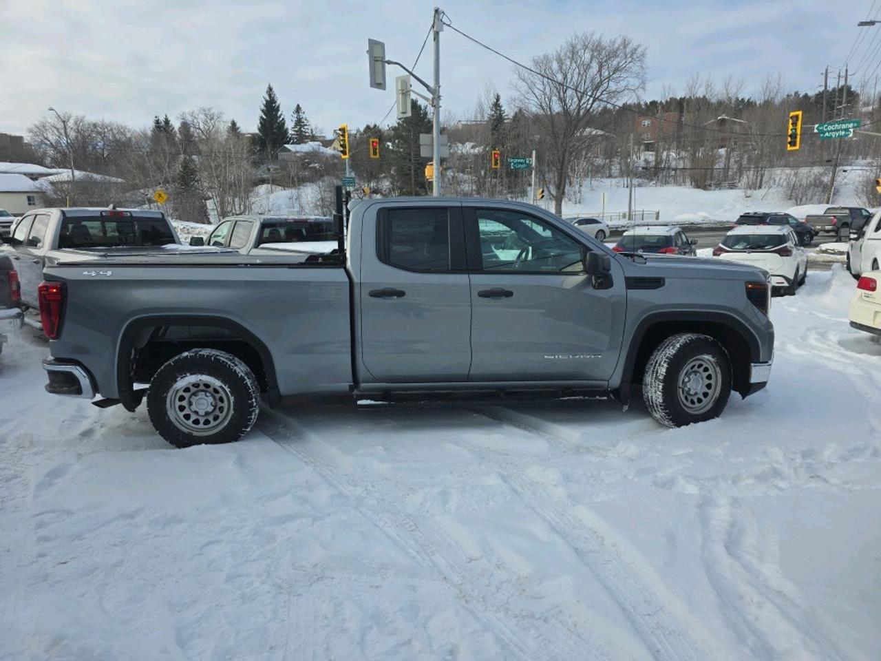 2023 GMC Sierra 1500 Pro PRO DBL CAB 4X4 Photo