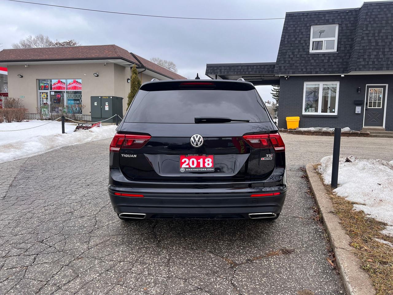 2018 Volkswagen Tiguan SEL 4MOTION NO ACCIDENTS 7SEATER BLINDSPOT CARPLAY Photo