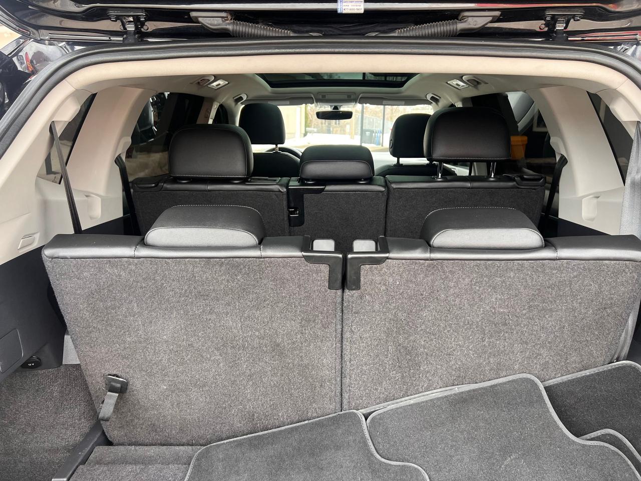 2018 Volkswagen Tiguan SEL 4MOTION NO ACCIDENTS 7SEATER BLINDSPOT CARPLAY Photo