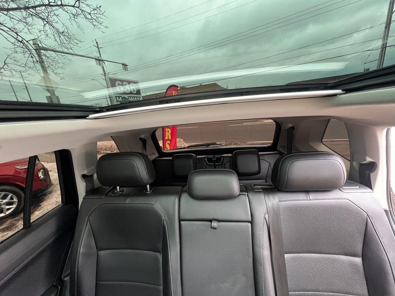 2018 Volkswagen Tiguan SEL 4MOTION NO ACCIDENTS 7SEATER BLINDSPOT CARPLAY Photo