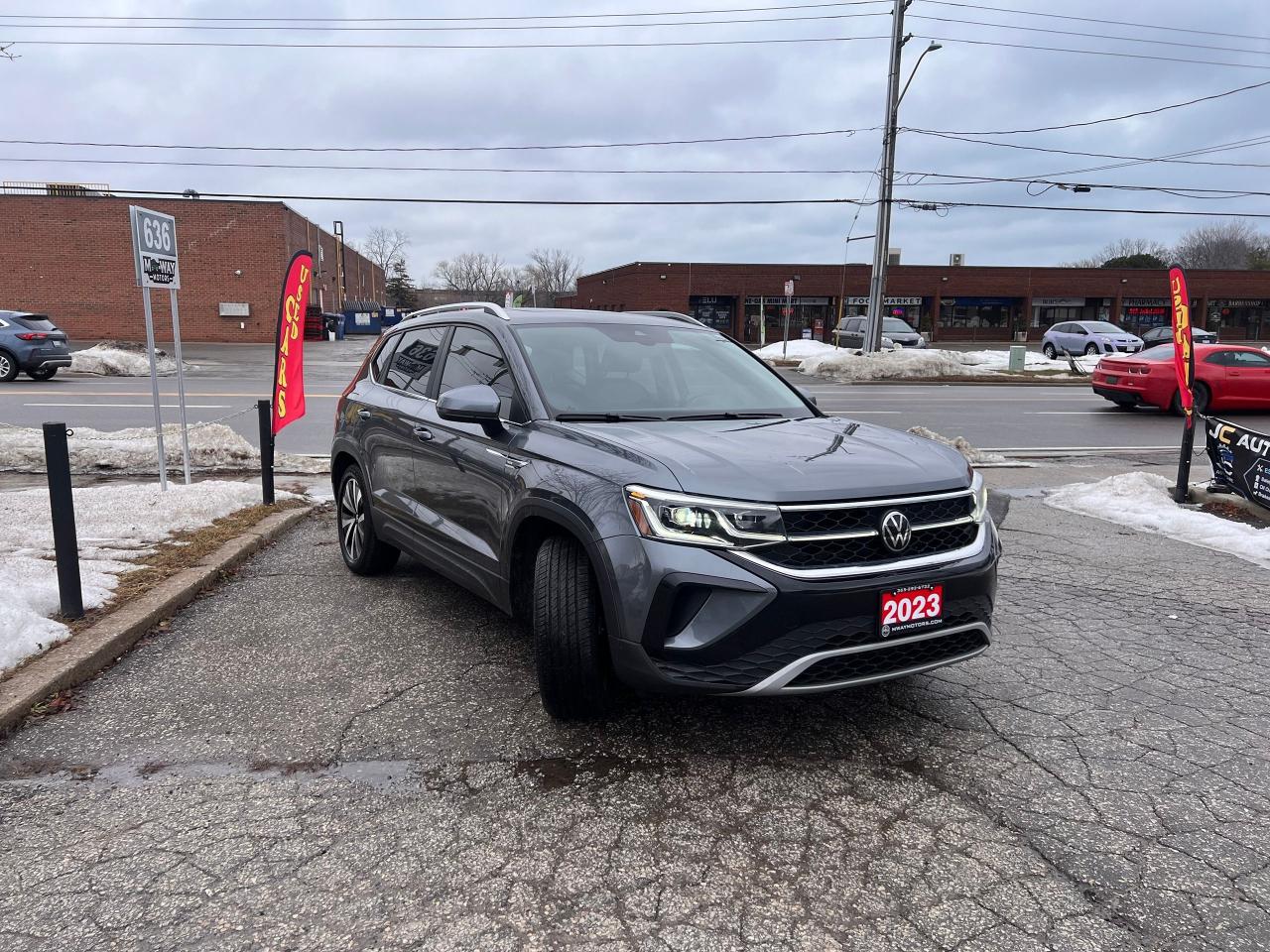 2023 Volkswagen Taos SEL 4MOTION NO ACCIDENTS FULLY LOADED Photo