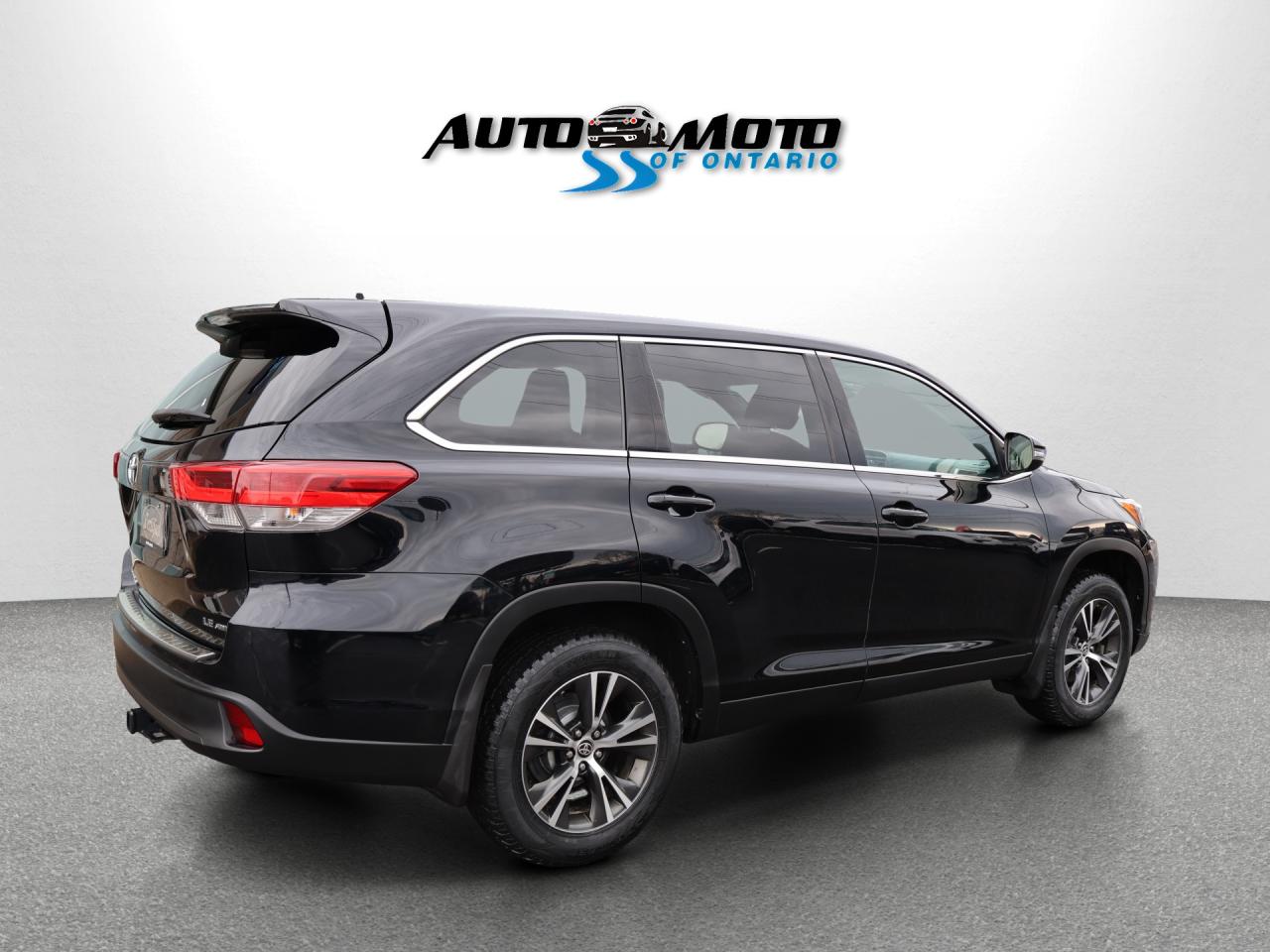 2019 Toyota Highlander LE PLUS AWD CERTIFIED *1 OWNER* CAMERA BLUETOOTH CRUISE ALLOYS Photo