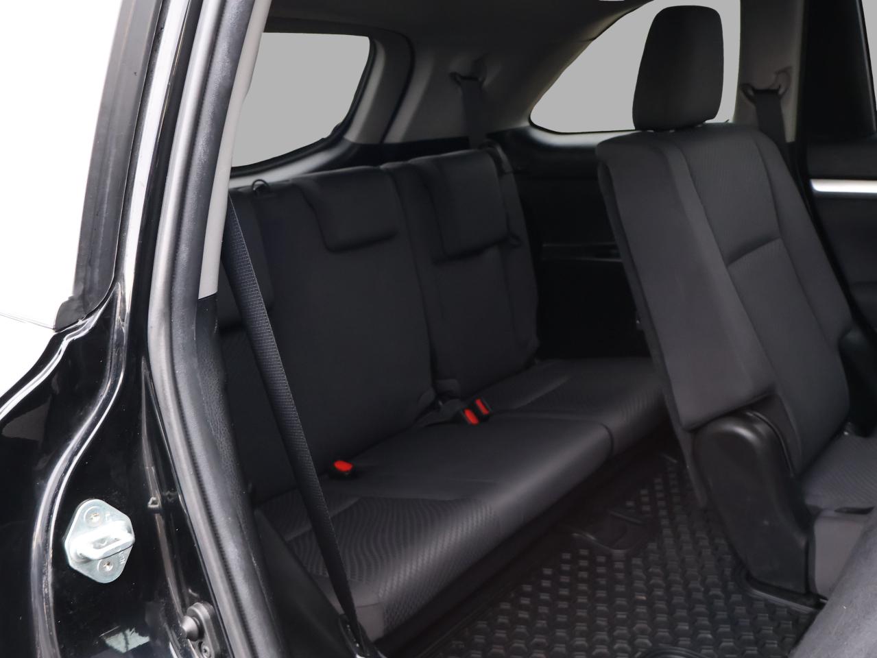 2019 Toyota Highlander LE PLUS AWD CERTIFIED *1 OWNER* CAMERA BLUETOOTH CRUISE ALLOYS Photo