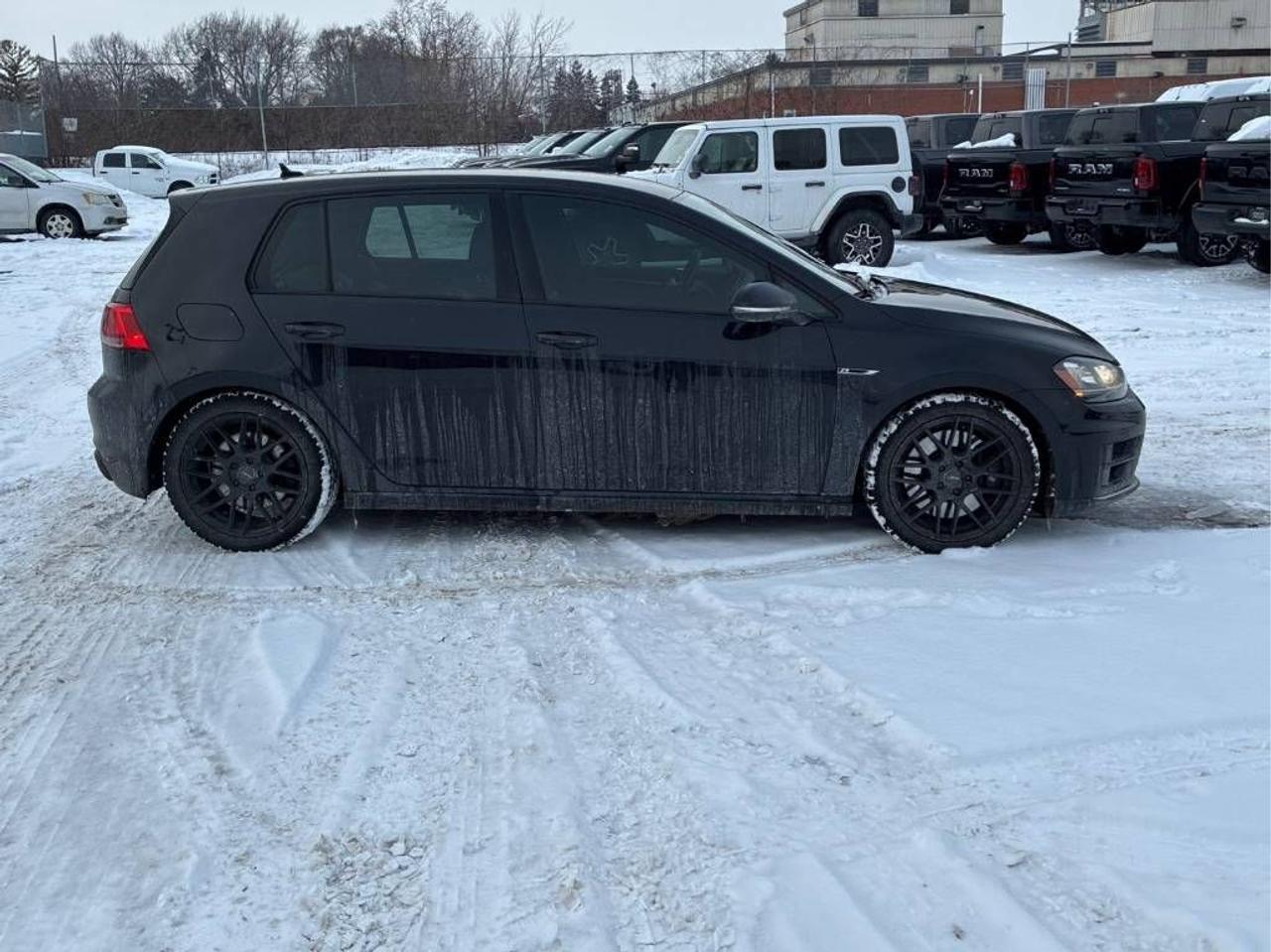 2016 Volkswagen Golf R GOLF R!!! AWD, DSG, FENDER AUDIO, HEATED SEATS!! Photo12
