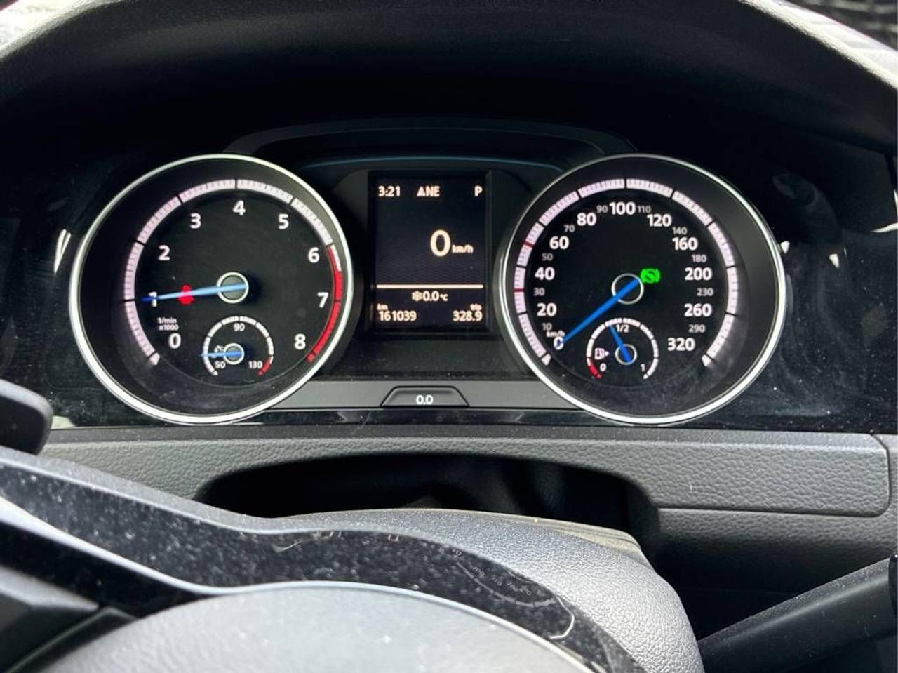 2016 Volkswagen Golf R GOLF R!!! AWD, DSG, FENDER AUDIO, HEATED SEATS!! Photo16