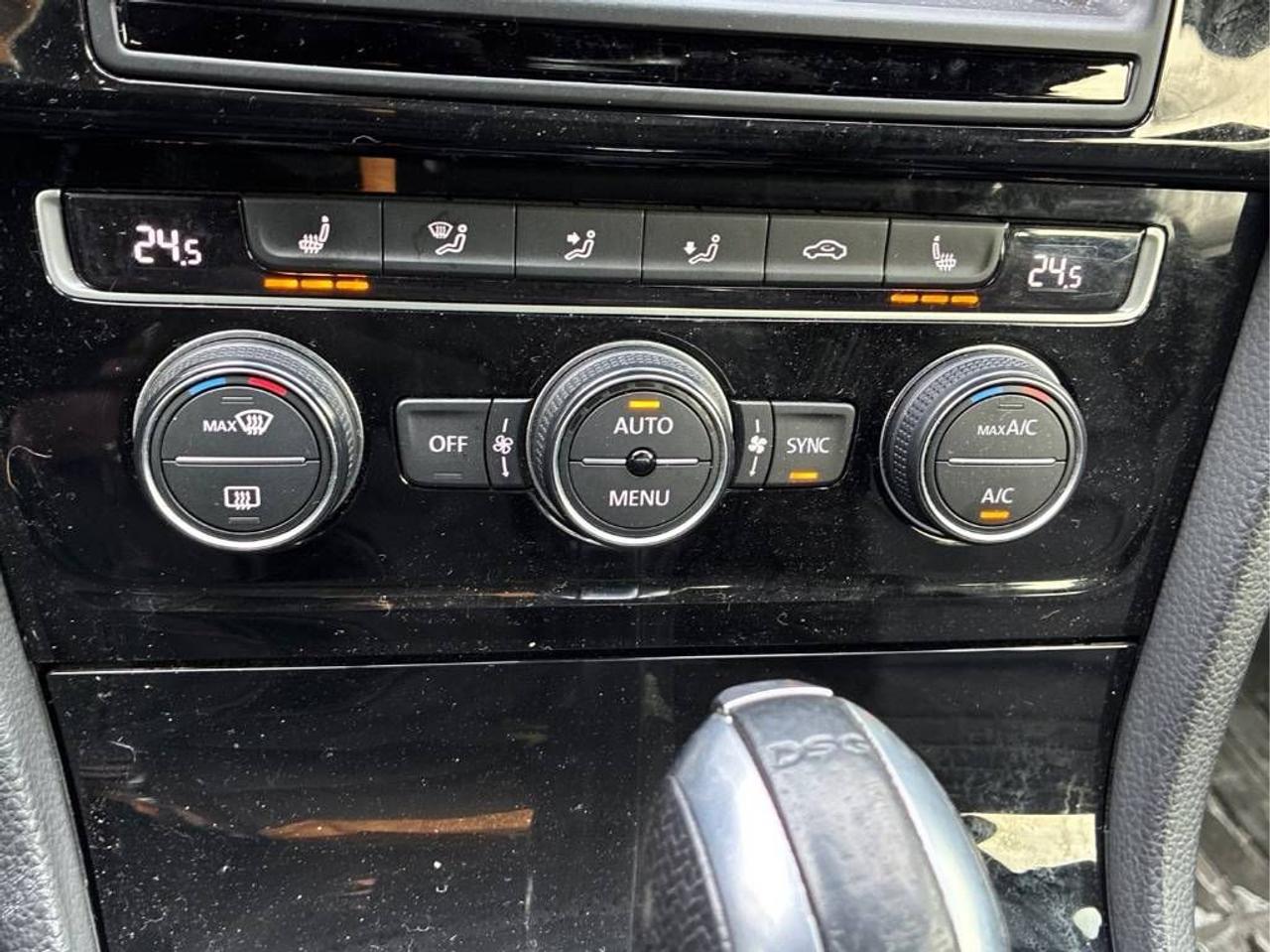 2016 Volkswagen Golf R GOLF R!!! AWD, DSG, FENDER AUDIO, HEATED SEATS!! Photo20