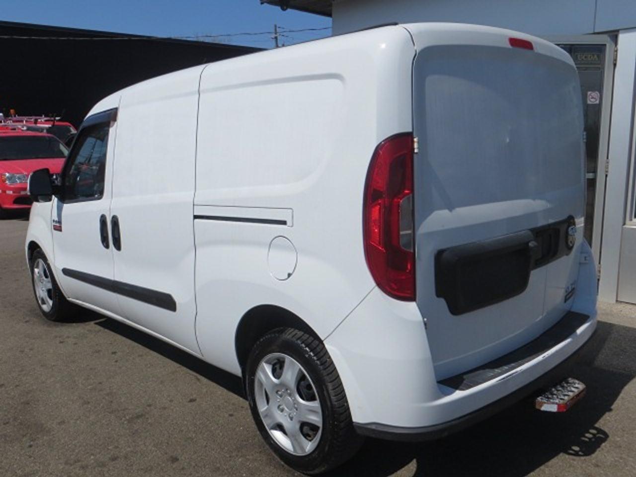 2017 RAM ProMaster City CERTIFIED, SHELVES, POWER INVERTER, WORK STATION Photo4