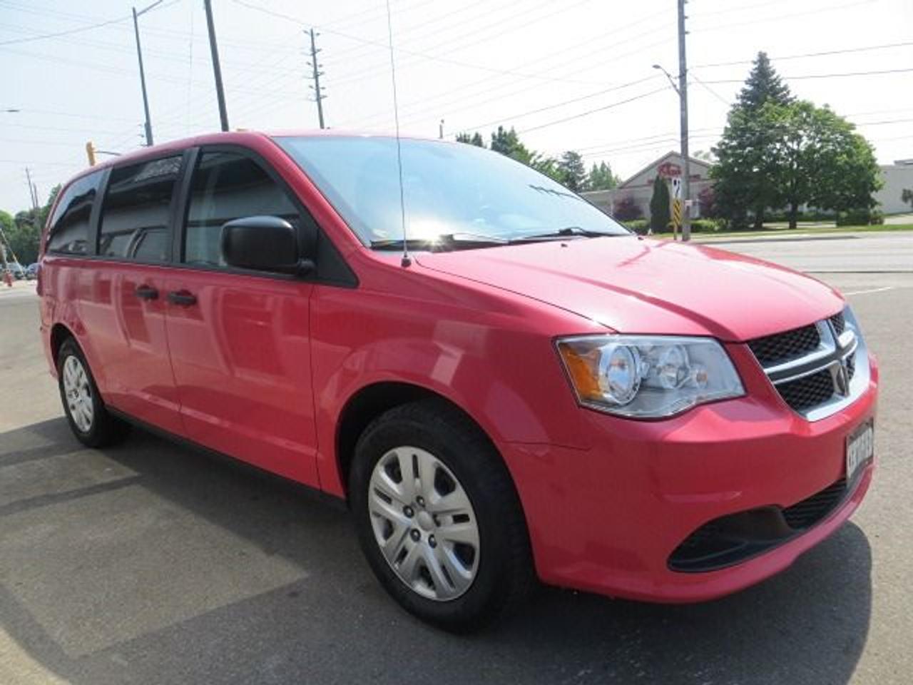 2016 Dodge Grand Caravan CERTIFIED, ONLY 63,000KM, 7 PASS, CLEAN CARFAX Photo