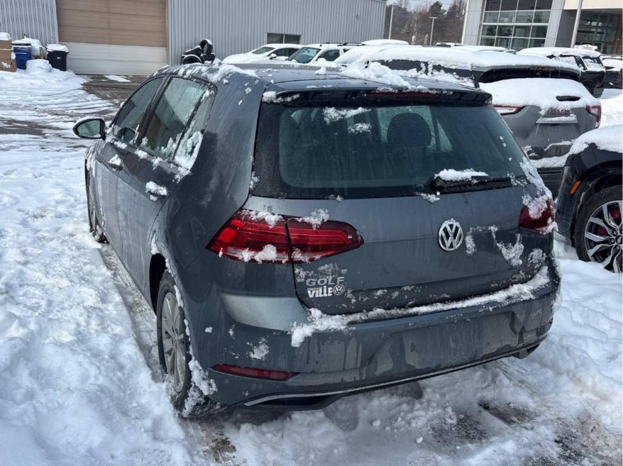 2019 Volkswagen Golf Comfortline 5SPD MANUAL!! LOW KM, HEATED SEATS!! Photo4