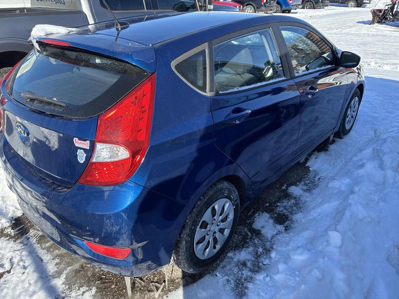 2016 Hyundai Accent GL - ONLY 30,000KM!! HATCHBACK, AUTO, HEATED SEATS Photo10