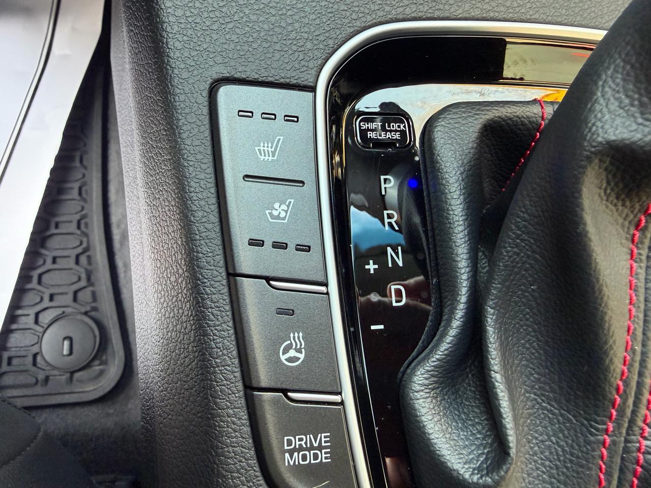 2018 Hyundai Elantra GT Sport Ultimate GT, HEATED/COOLED SEATS, LEATHER!! Photo87