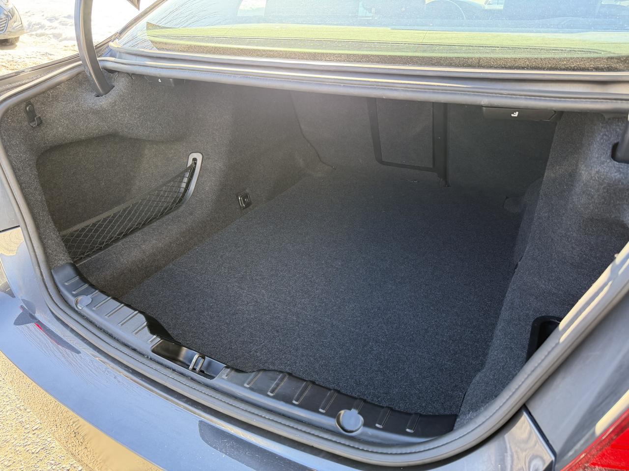 2014 BMW 5 Series 550i xDrive V8, SUPER CLEAN, LEATHER, NAVIGATION Photo43