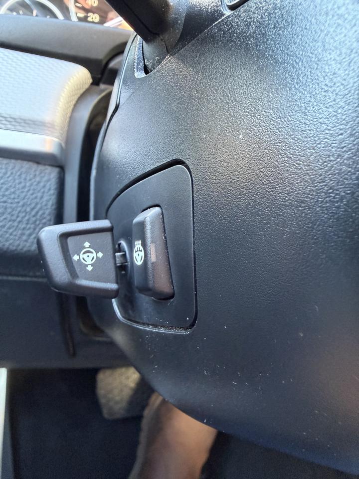 2014 BMW 5 Series 550i xDrive V8, SUPER CLEAN, LEATHER, NAVIGATION Photo27