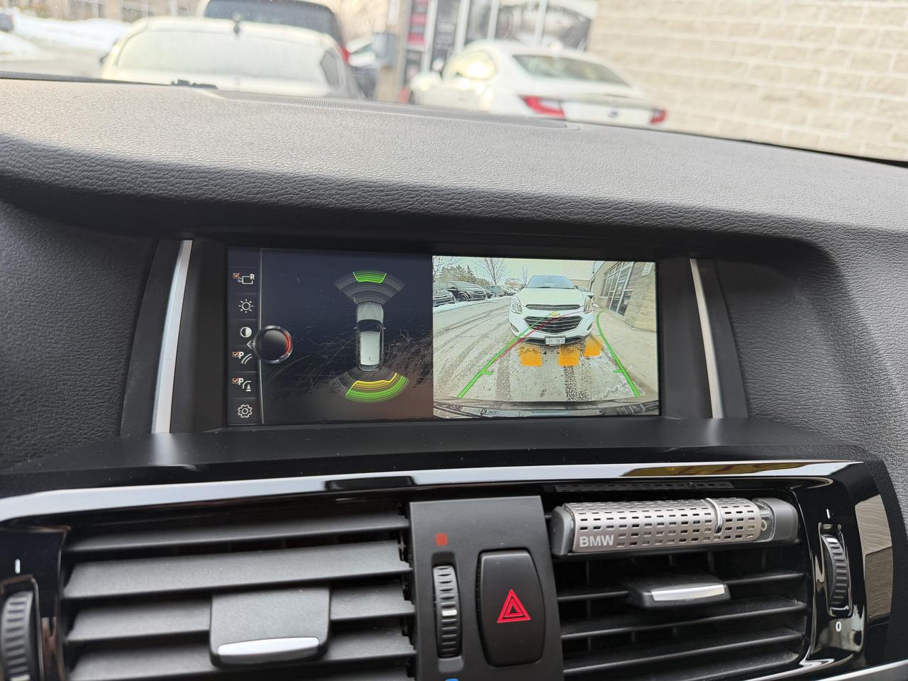 2017 BMW X3 xDrive28i - LEATHER, NAVIGATION, SUNROOF, CLEAN!! Photo74