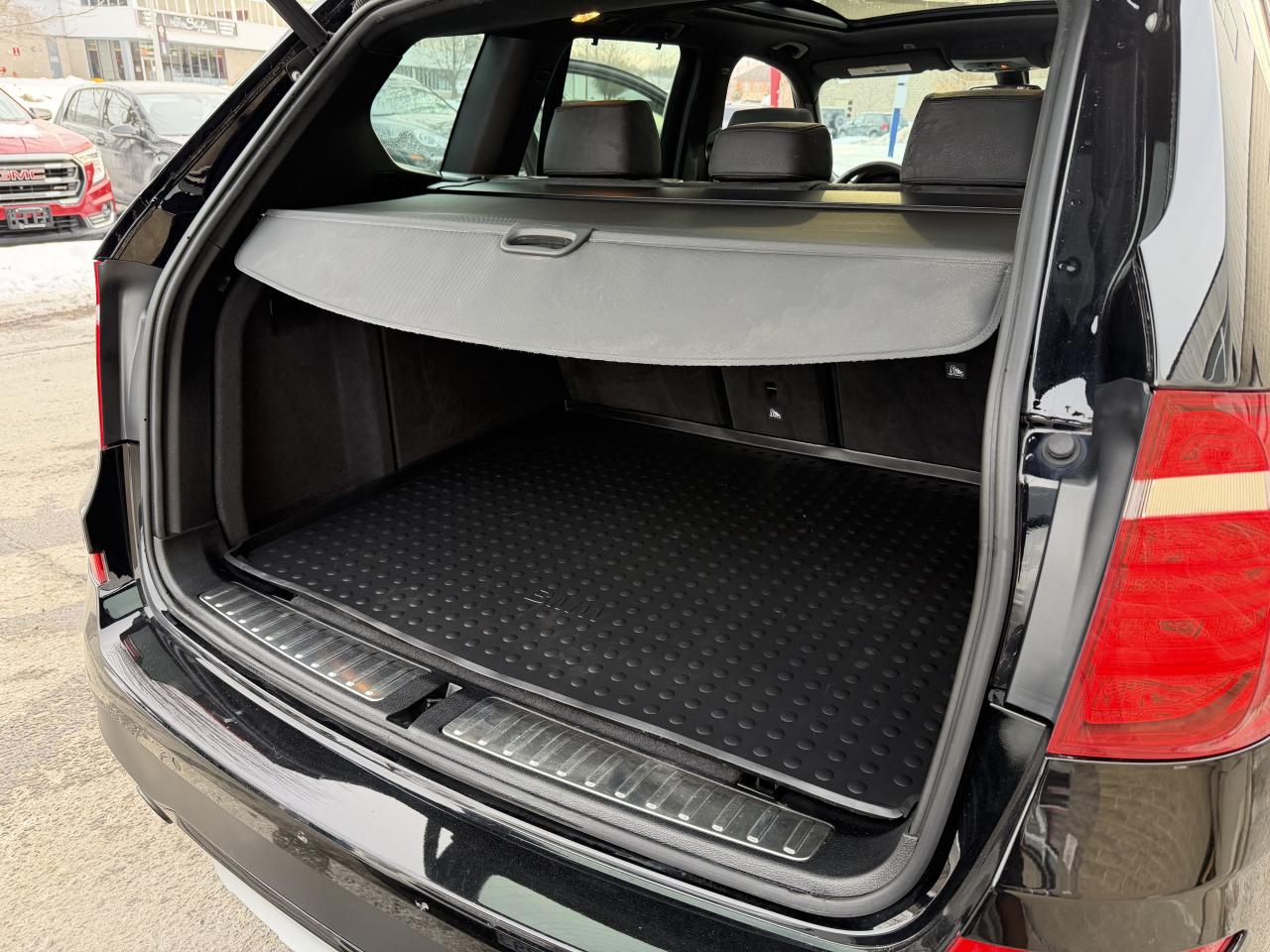 2017 BMW X3 xDrive28i - LEATHER, NAVIGATION, SUNROOF, CLEAN!! Photo80