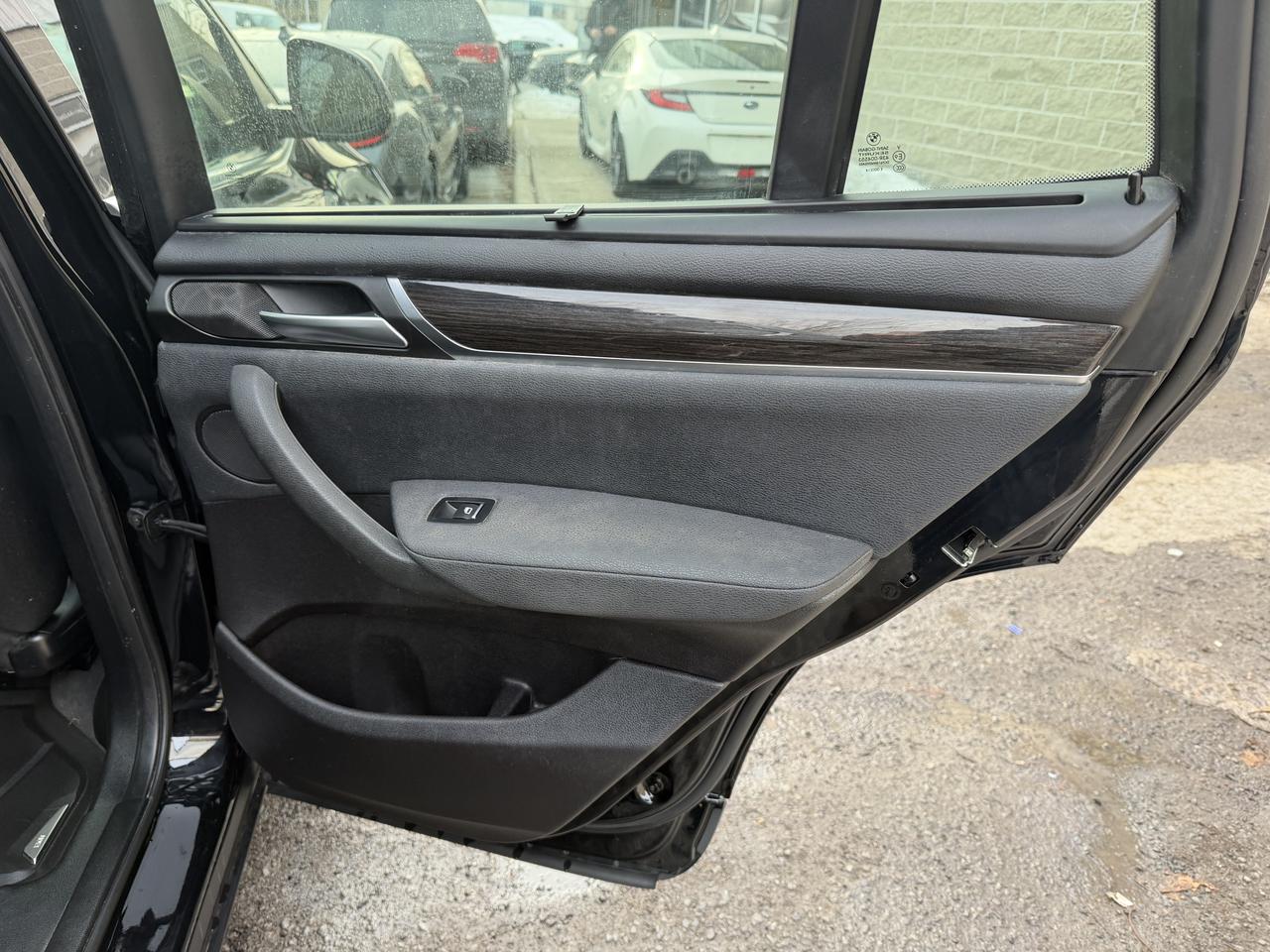 2017 BMW X3 xDrive28i - LEATHER, NAVIGATION, SUNROOF, CLEAN!! Photo39