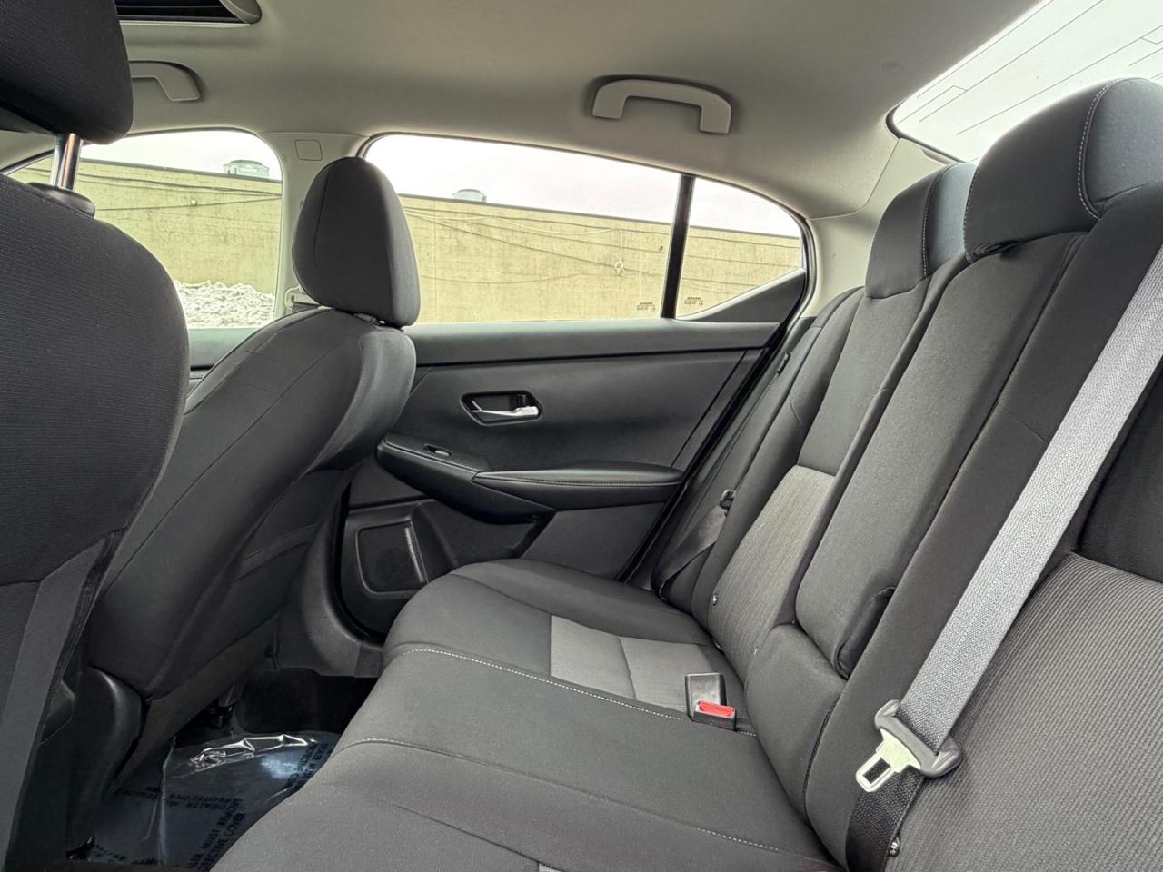 2021 Nissan Sentra SV Photo