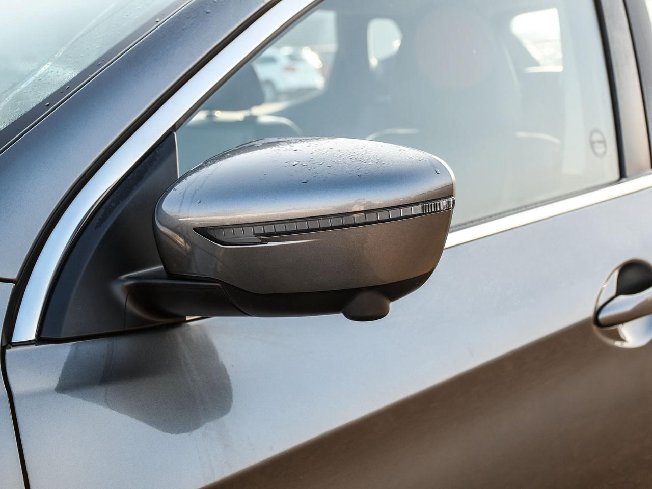 2023 Nissan Qashqai AWD SL CVT Photo