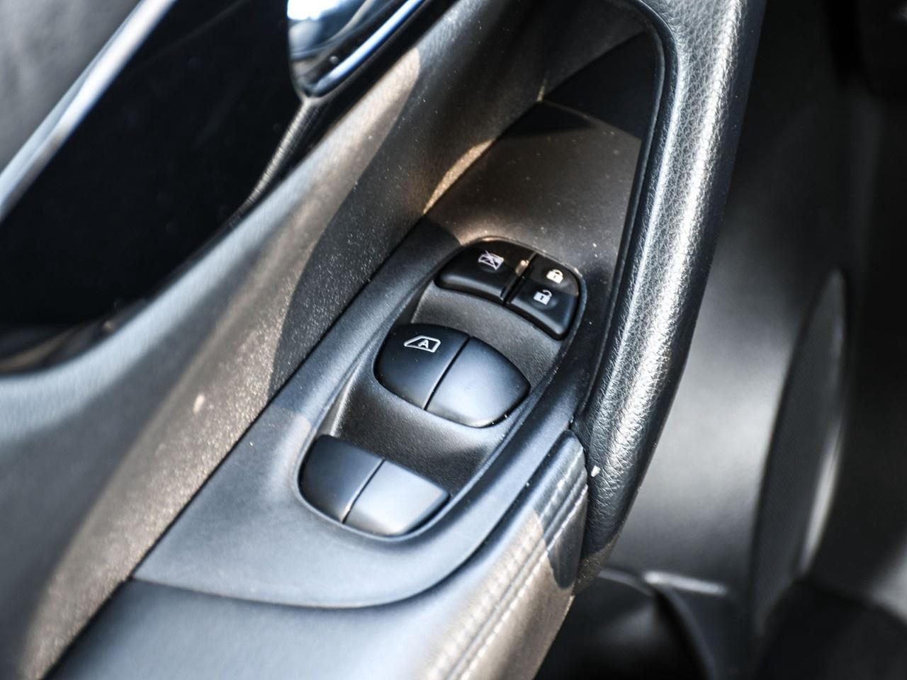 2023 Nissan Qashqai AWD SL CVT Photo
