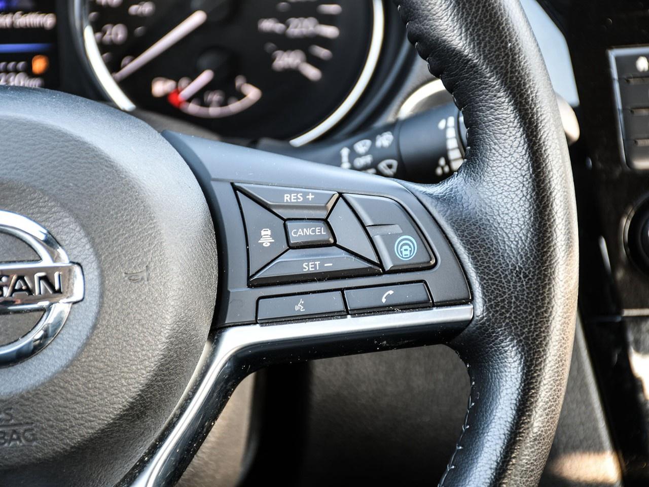 2023 Nissan Qashqai AWD SL CVT Photo