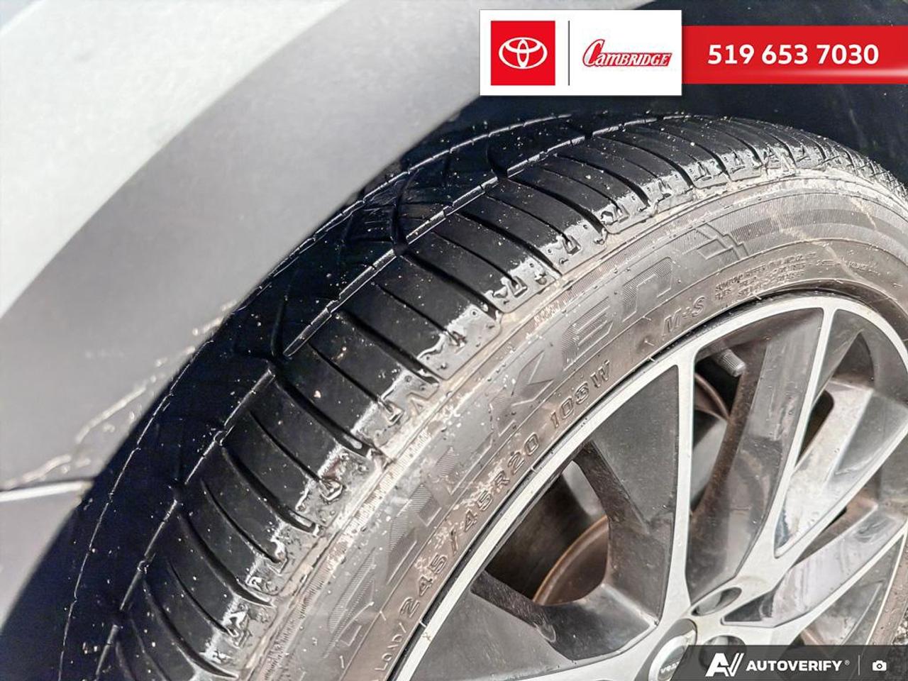 2019 Volvo V90 Cross Country T6 Photo