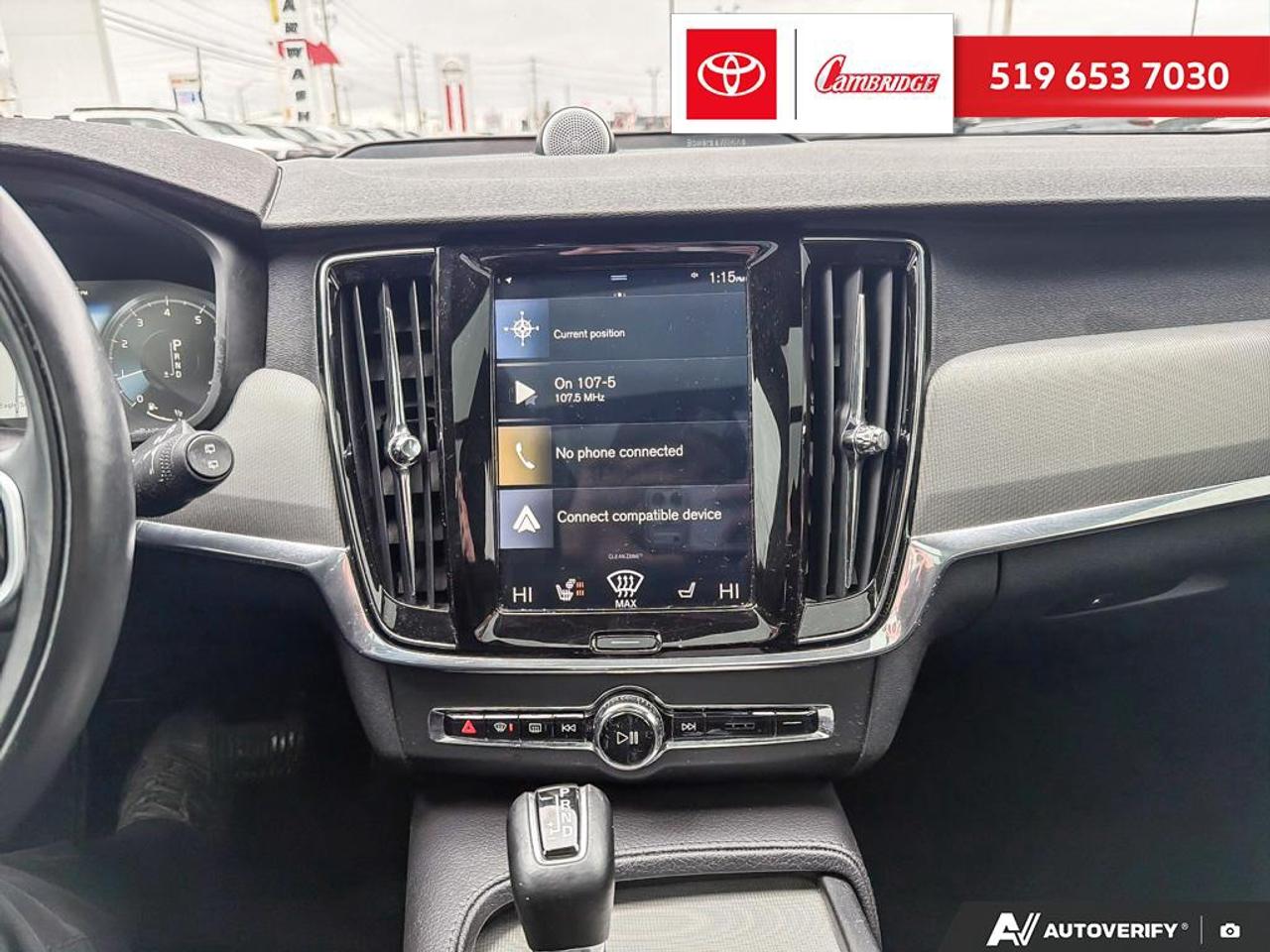 2019 Volvo V90 Cross Country T6 Photo