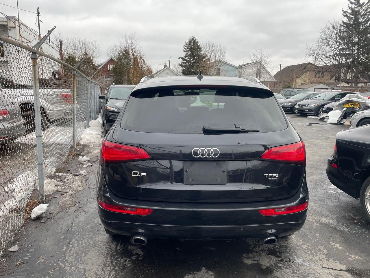 2014 Audi Q5 2.0L Progressiv *HEATED SEATS, NAV, MOONROOF* Photo