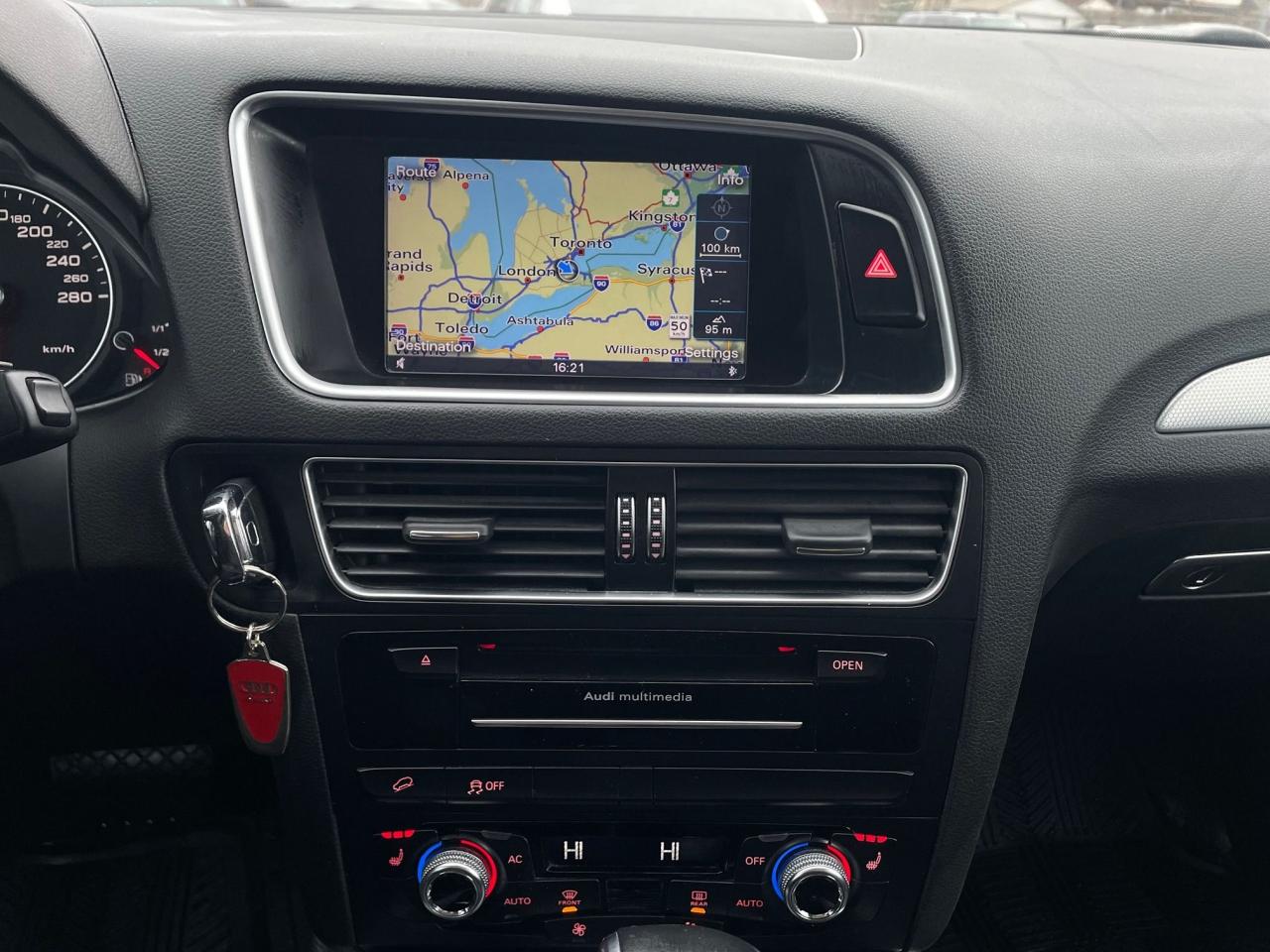 2014 Audi Q5 2.0L Progressiv *HEATED SEATS, NAV, MOONROOF* Photo