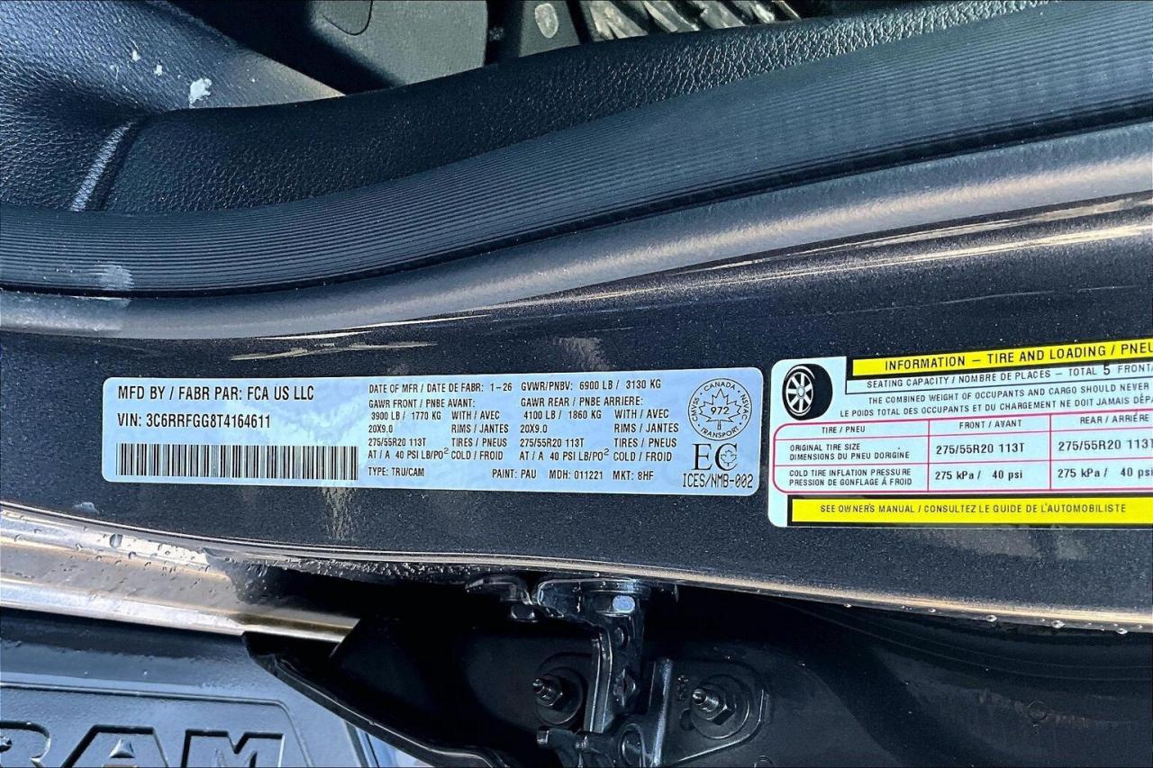 2026 RAM 1500 EXPRESS | Blackout | 8.4" TOUCHSCREEN | 4X4 Photo