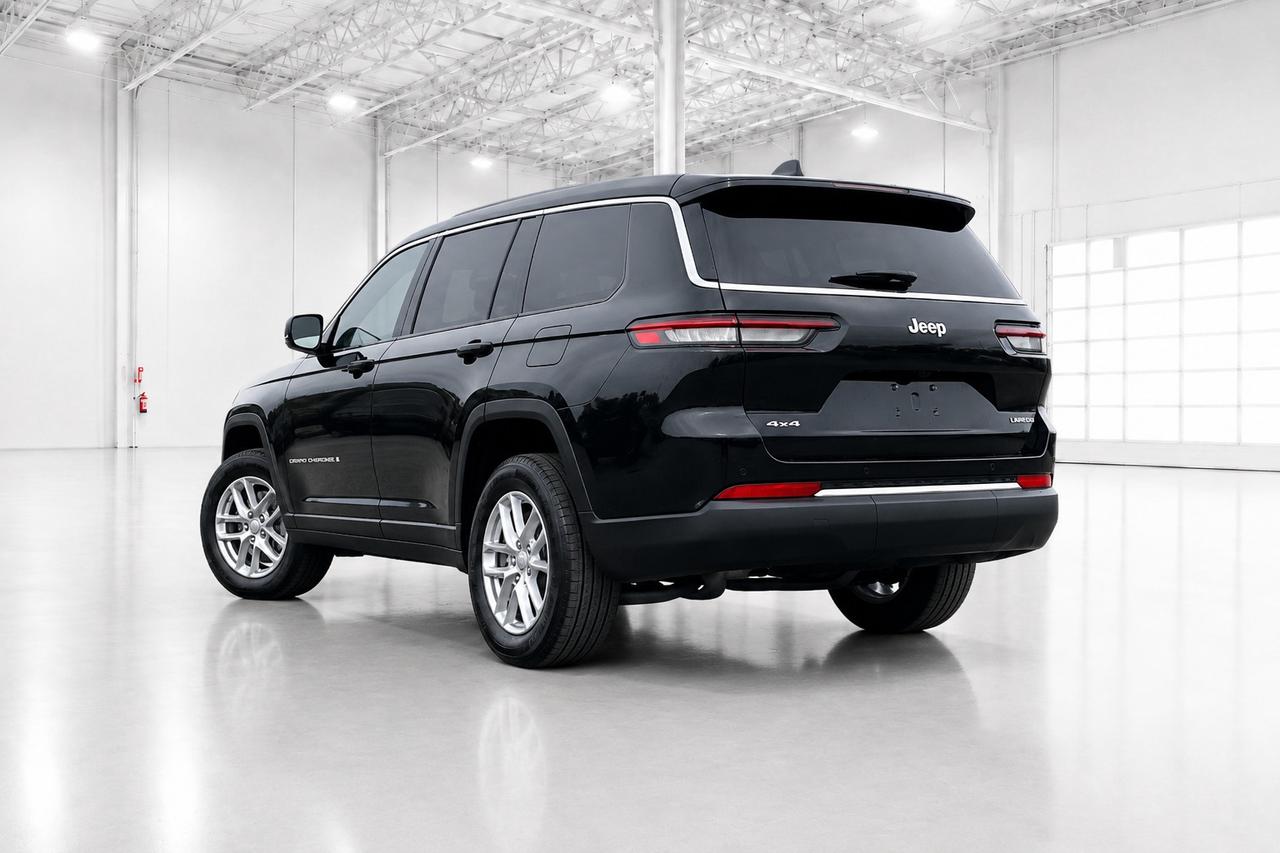 2026 Jeep Grand Cherokee L LAREDO X | Sunroof | 7-Passenger | Tow Pkg Photo