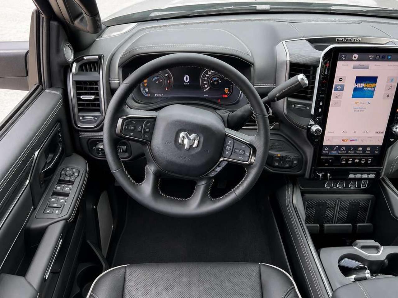 2026 RAM 2500 REBEL | 6.7L Diesel | Leather | Sunroof | Level 2 Photo
