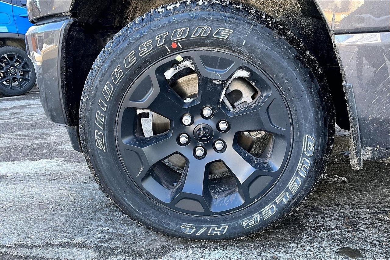 2026 RAM 1500 EXPRESS | Blackout | 3.0L Hurricane | Crew | 4X4 Photo