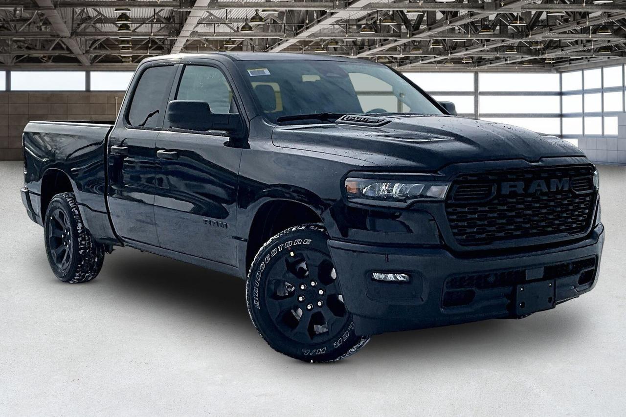 2026 RAM 1500 EXPRESS | Blackout | 8.4" TOUCHSCREEN | 4X4 Photo