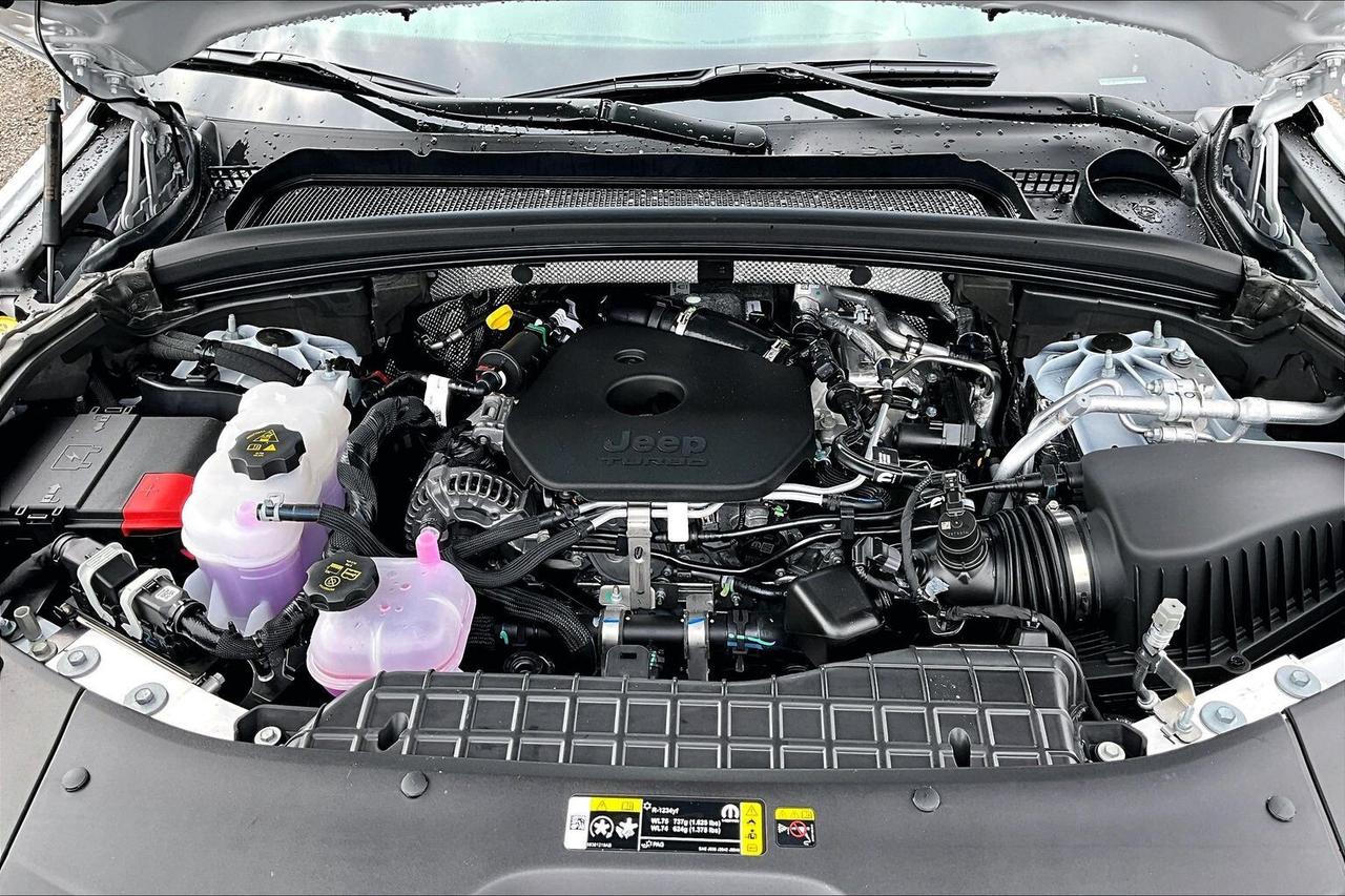 2026 Jeep Grand Cherokee LIMITED | Altitude | Pano Roof | Leather | Nav Photo