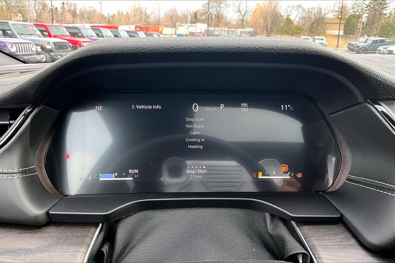 2026 Jeep Grand Cherokee LIMITED | Altitude | Pano Roof | Leather | Nav Photo