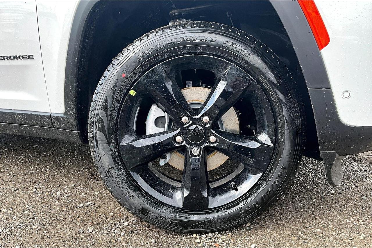 2026 Jeep Grand Cherokee LIMITED | Altitude | Pano Roof | Leather | Nav Photo