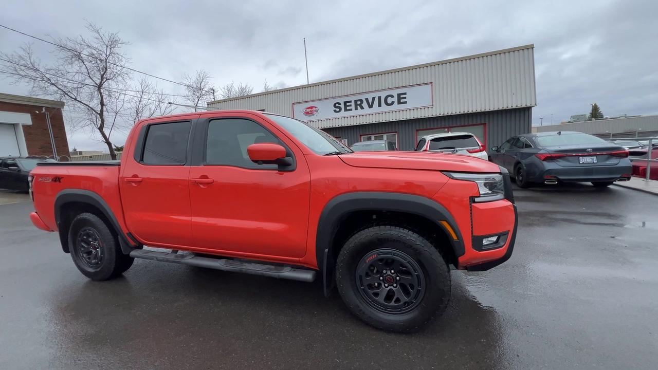 2025 Nissan Frontier PRO-4X 4X4 | CREW | SUNROOF | HTD SEATS | 360 CAM Photo