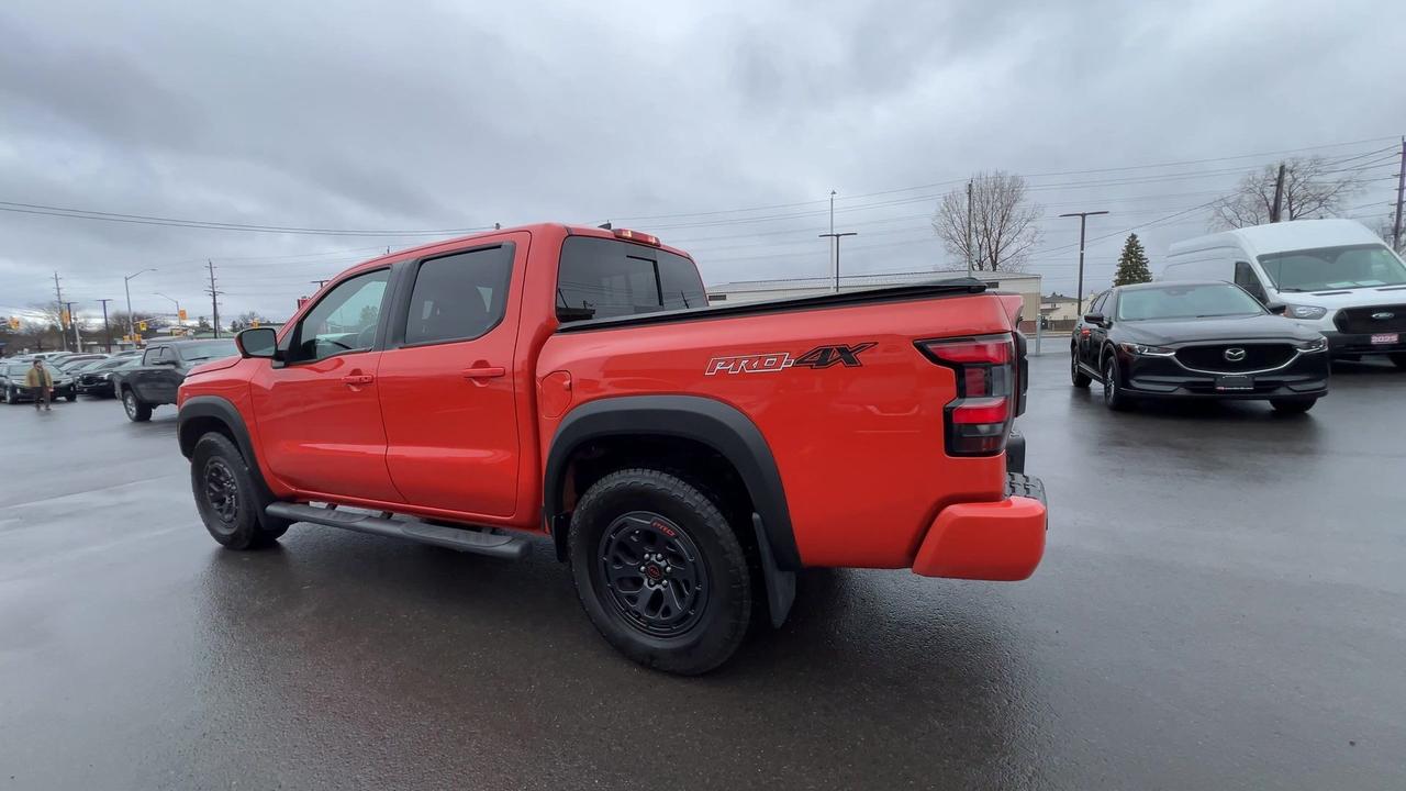 2025 Nissan Frontier PRO-4X 4X4 | CREW | SUNROOF | HTD SEATS | 360 CAM Photo