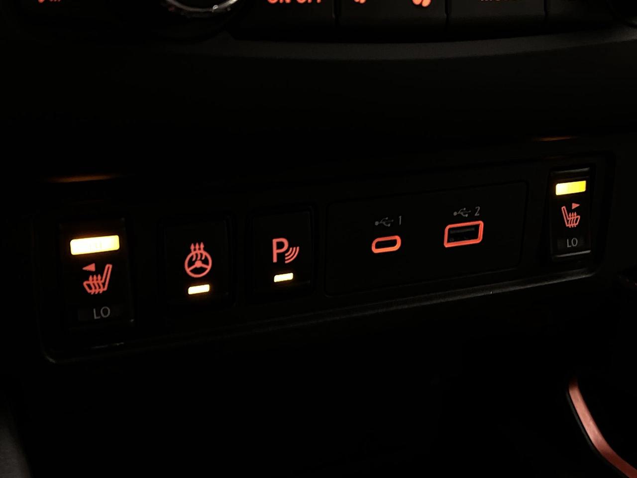 2025 Nissan Frontier PRO-4X 4X4 | CREW | SUNROOF | HTD SEATS | 360 CAM Photo