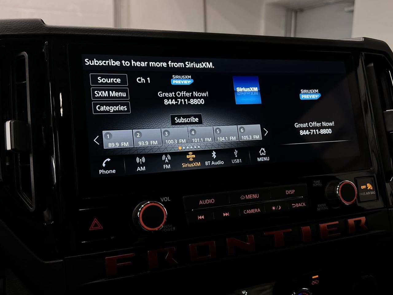 2025 Nissan Frontier PRO-4X 4X4 | CREW | SUNROOF | HTD SEATS | 360 CAM Photo