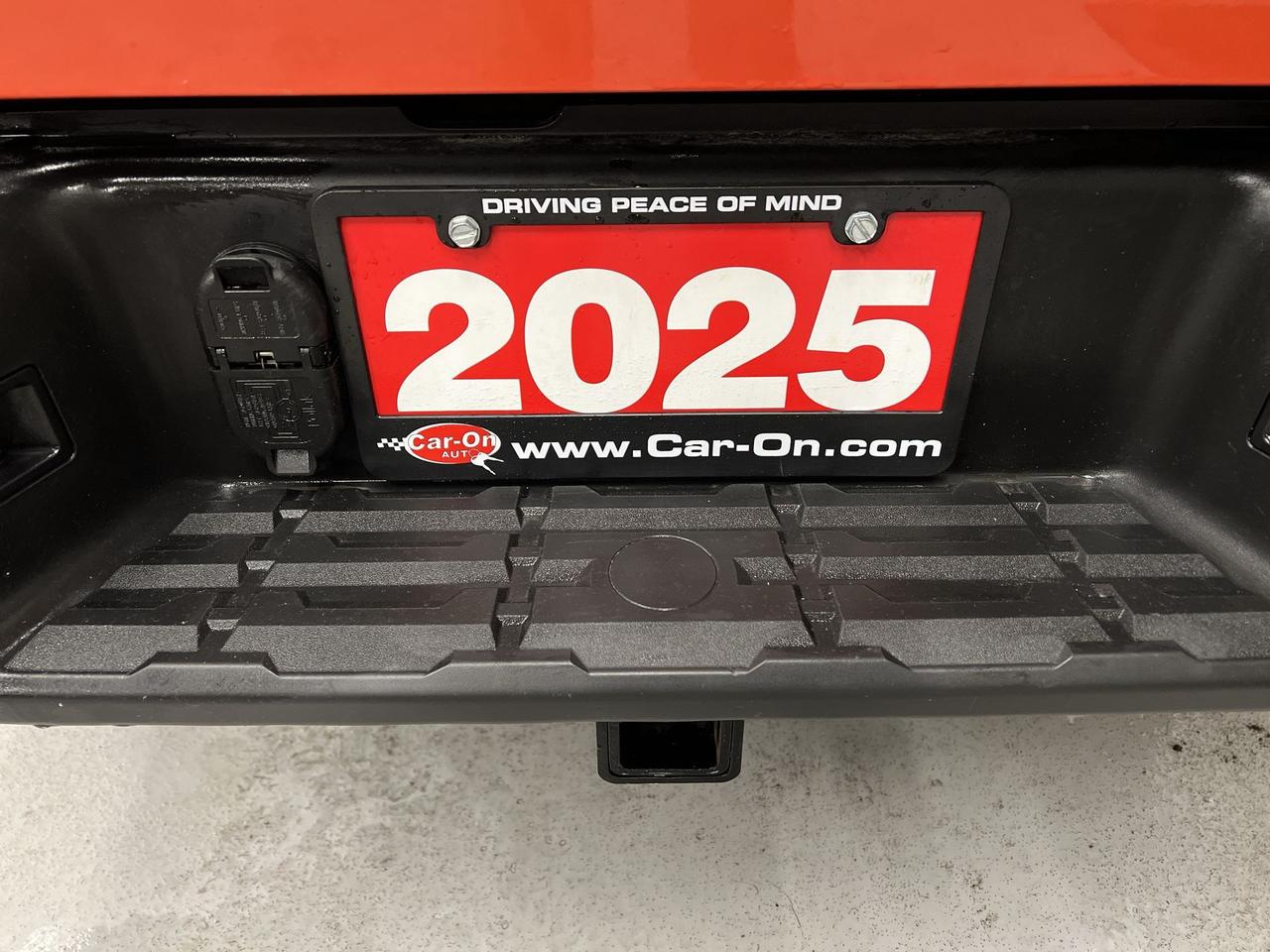 2025 Nissan Frontier PRO-4X 4X4 | CREW | SUNROOF | HTD SEATS | 360 CAM Photo