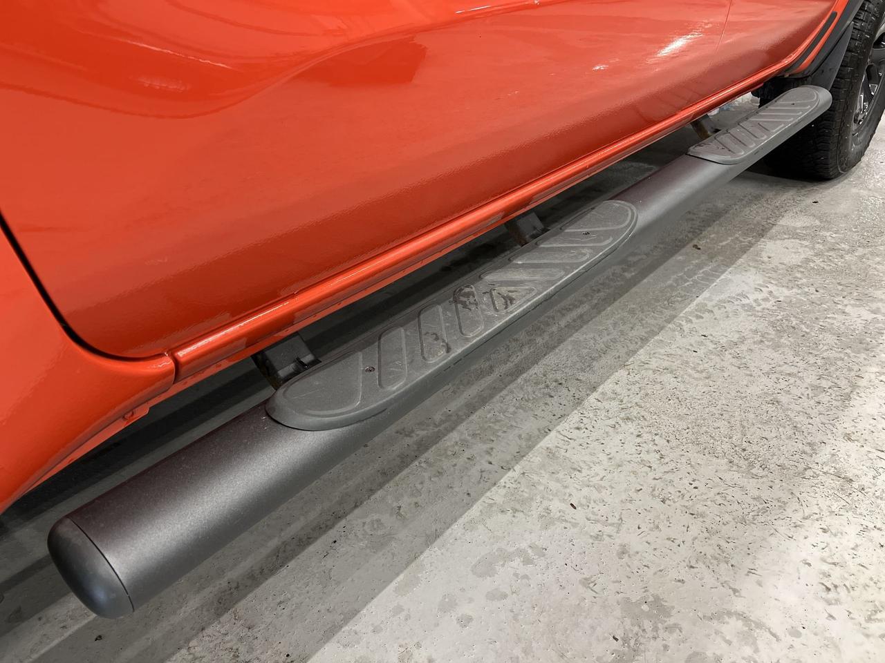 2025 Nissan Frontier PRO-4X 4X4 | CREW | SUNROOF | HTD SEATS | 360 CAM Photo