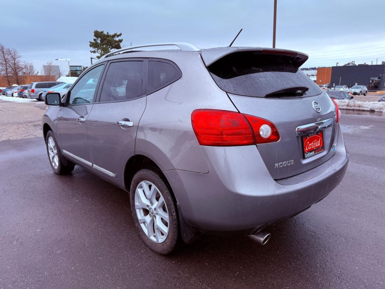 2011 Nissan Rogue S Krom Edition 4dr SUV AWD (2.5L 4cyl CVT) Photo