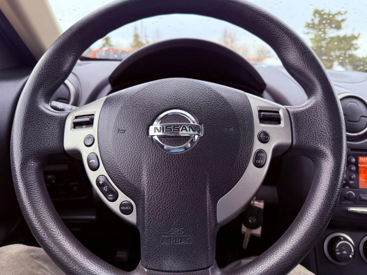 2011 Nissan Rogue S Krom Edition 4dr SUV AWD (2.5L 4cyl CVT) Photo