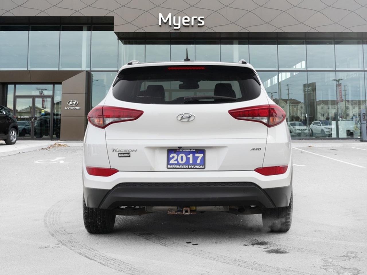 2017 Hyundai Tucson 2.0L SE AWD  - Bluetooth -  SiriusXM - $163 B/W Photo3