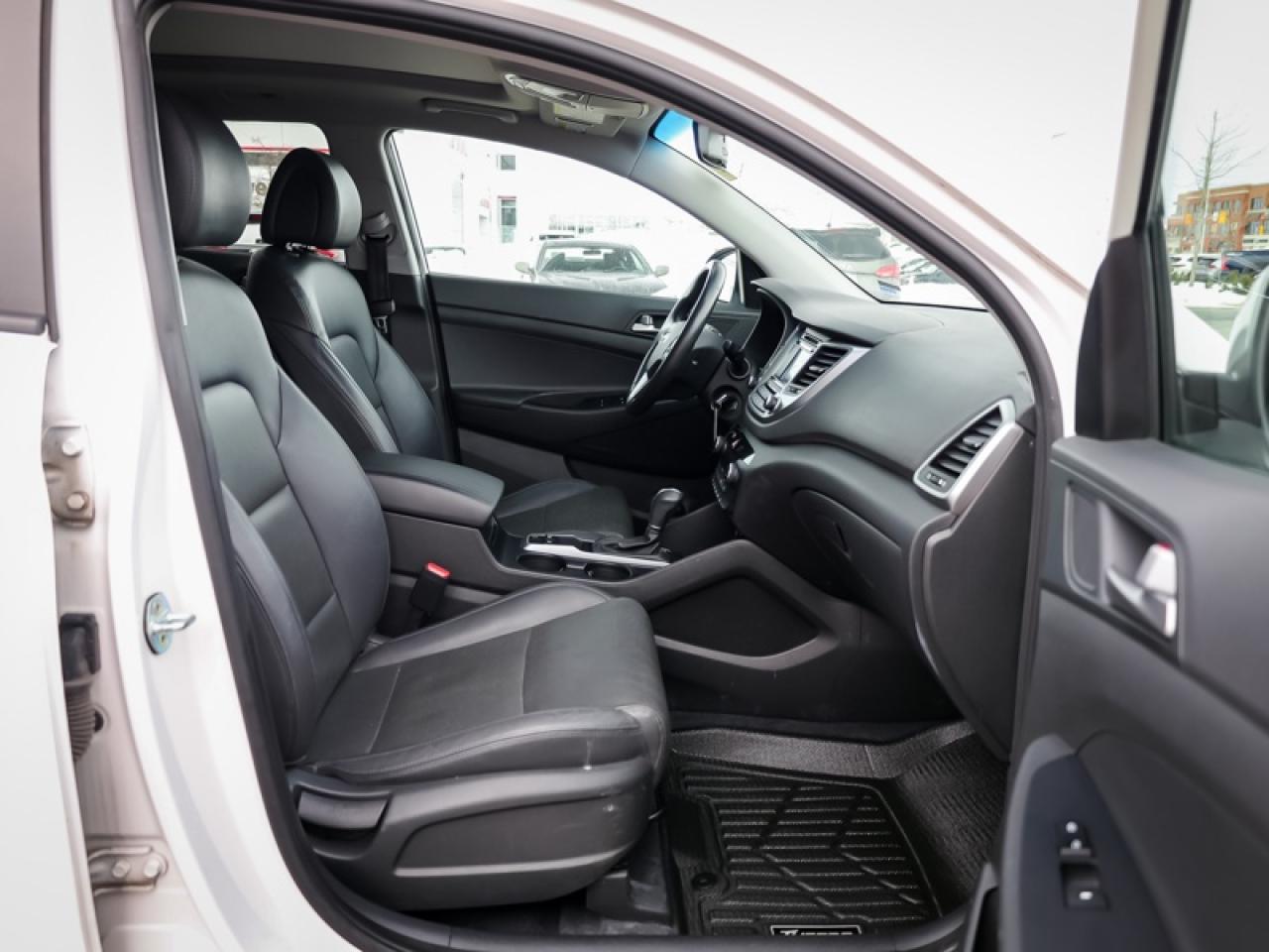 2017 Hyundai Tucson 2.0L SE AWD  - Bluetooth -  SiriusXM - $163 B/W Photo