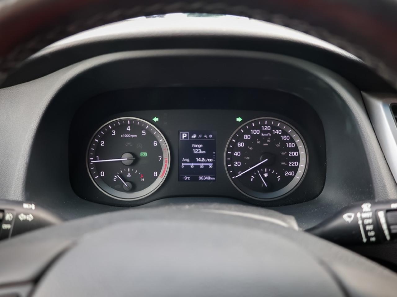 2017 Hyundai Tucson 2.0L SE AWD  - Bluetooth -  SiriusXM - $163 B/W Photo