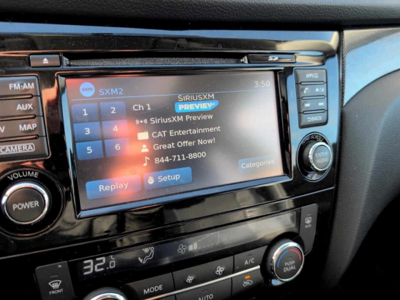 2016 Nissan Rogue SL Photo