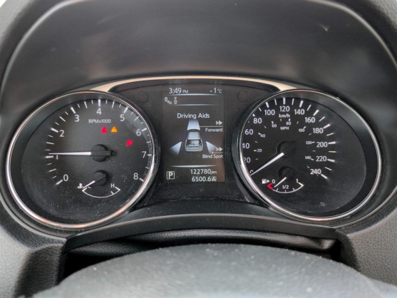 2016 Nissan Rogue SL Photo