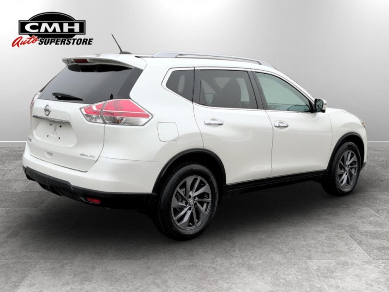 2016 Nissan Rogue SL  *PREMIUM PACKAGE - CLEAN CARFAX* Photo